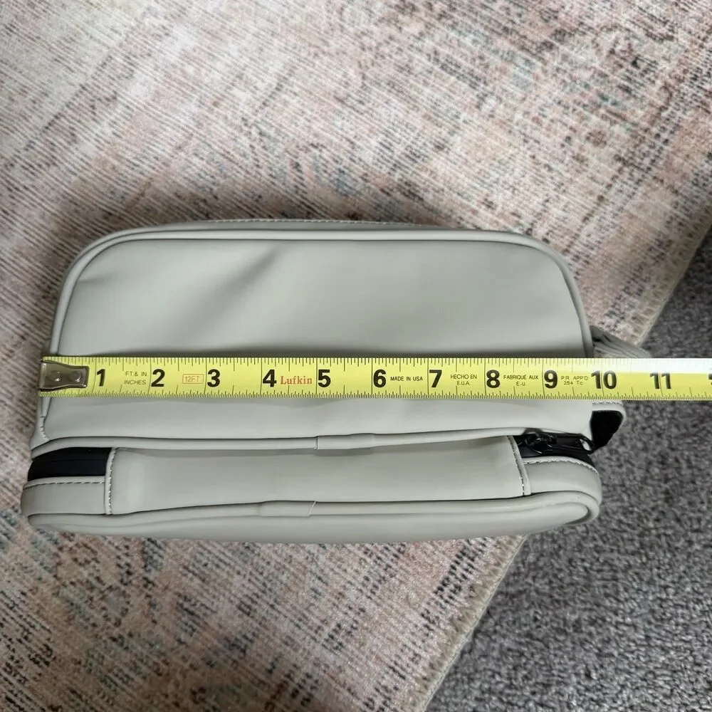 MVST The Toiletry Bag In Grey Beige EXCELLENT Condition MSRP $95